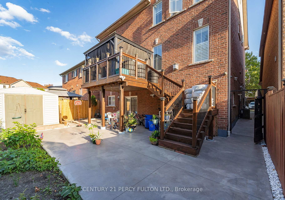 16-brandwood-square-ajax-ontario-e12402852
