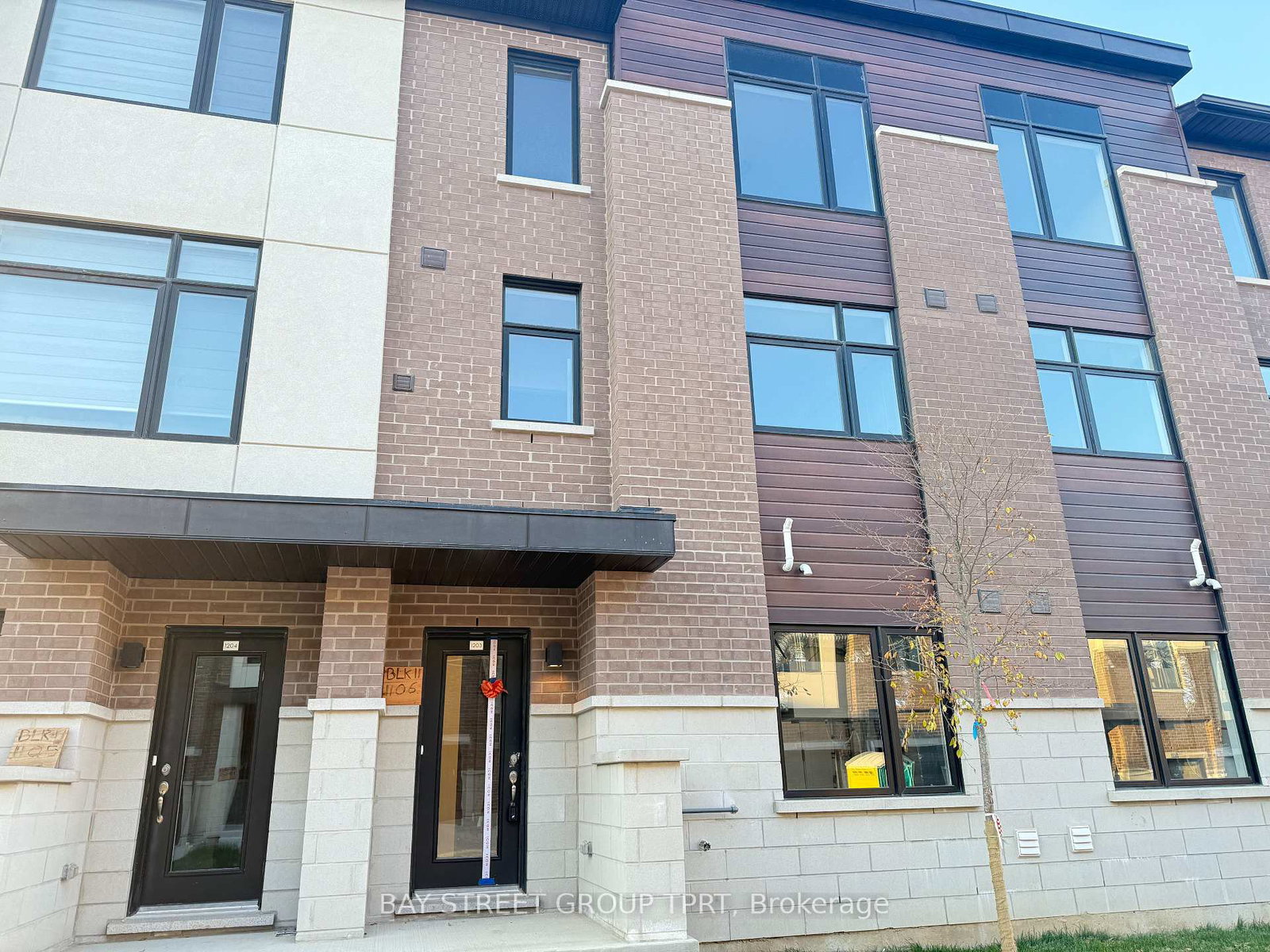 1695-dersan-street-pickering-ontario-e12402899