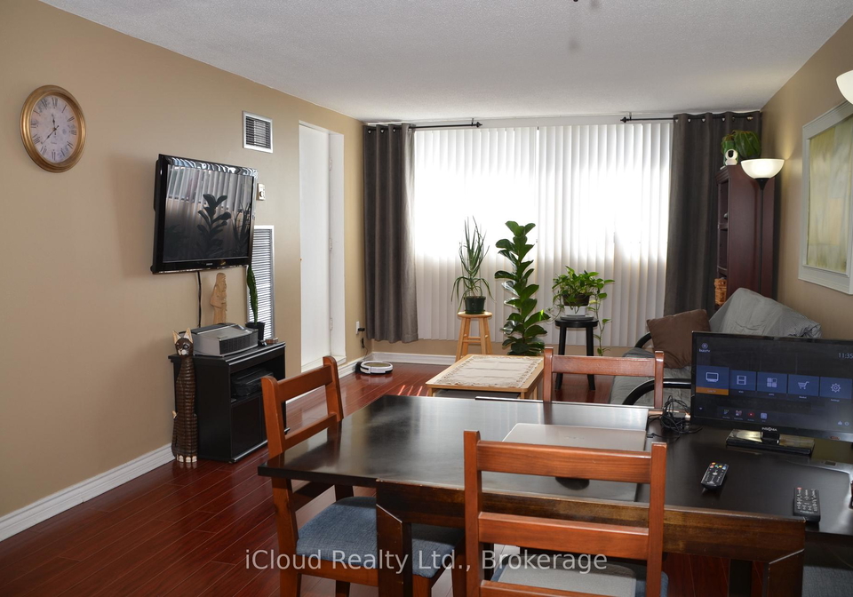 10-tapscott-road-scarborough-ontario-e12403034