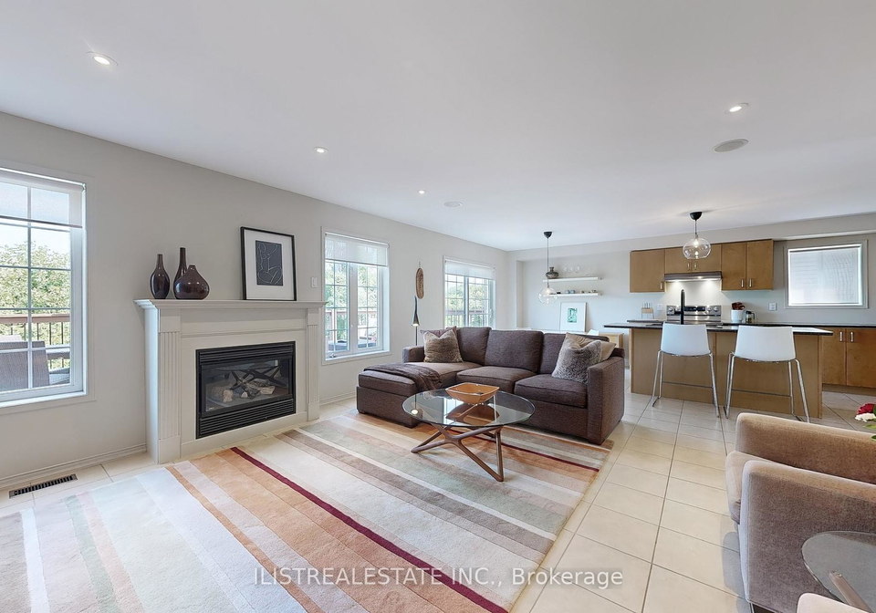 50-moynahan-crescent-ajax-ontario-e12403137