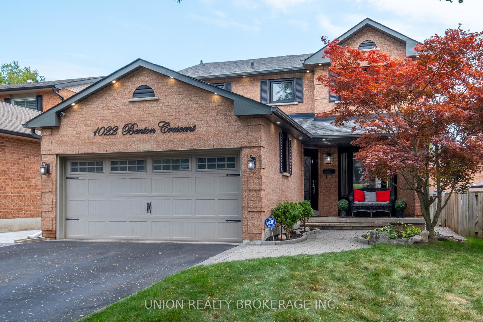 1022-benton-crescent-pickering-ontario-e12403289