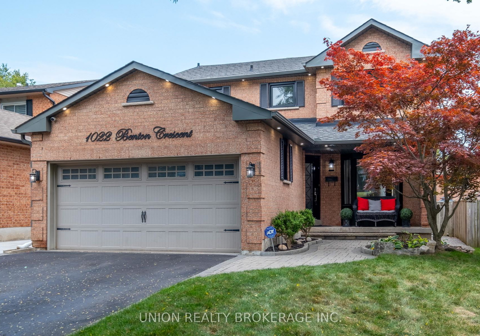 1022-benton-crescent-pickering-ontario-e12403289