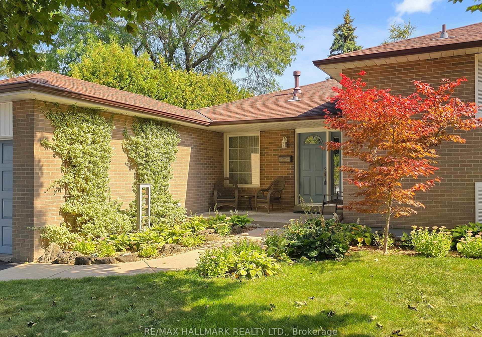 55-albacore-crescent-scarborough-ontario-e12403356