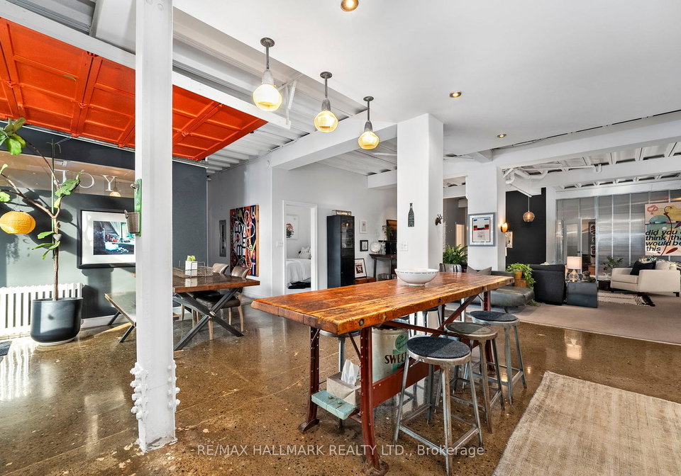 2b-minto-street-toronto-ontario-e12403465