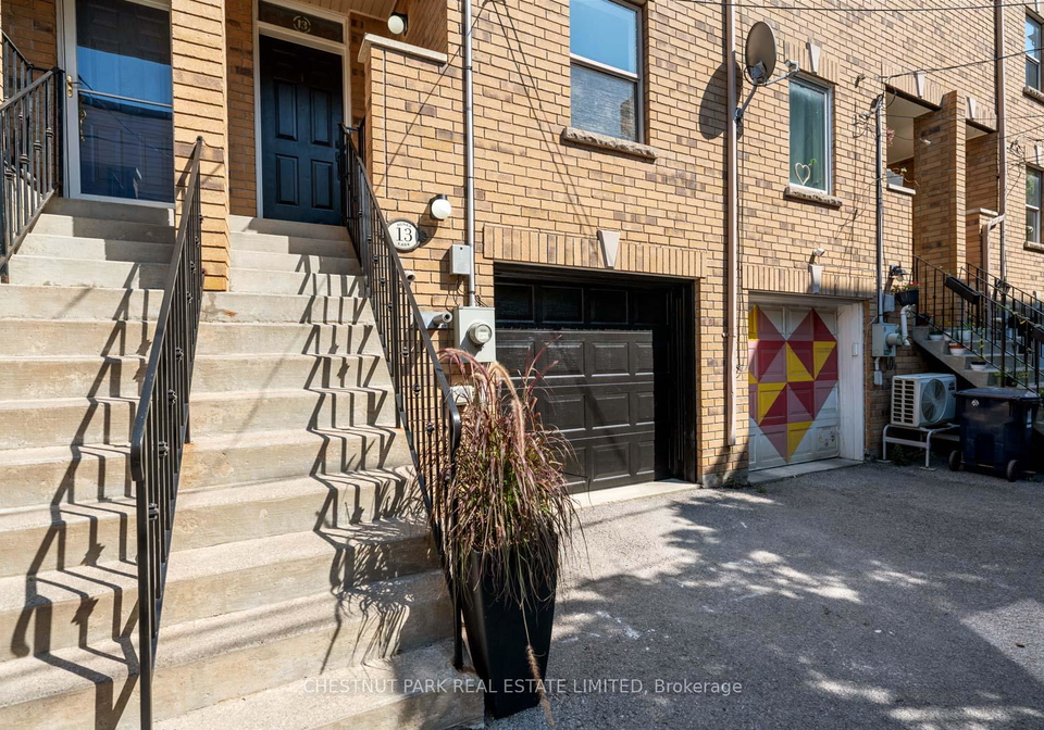 13-agnes-lane-toronto-ontario-e12403733