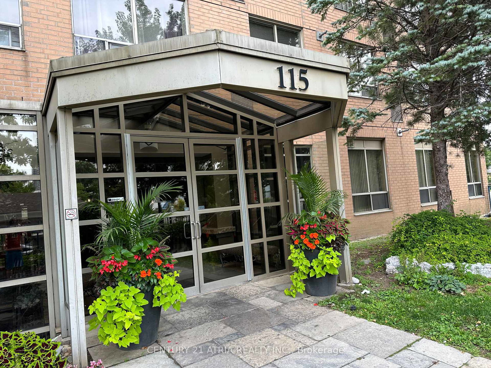 115-omni-drive-scarborough-ontario-e12403821