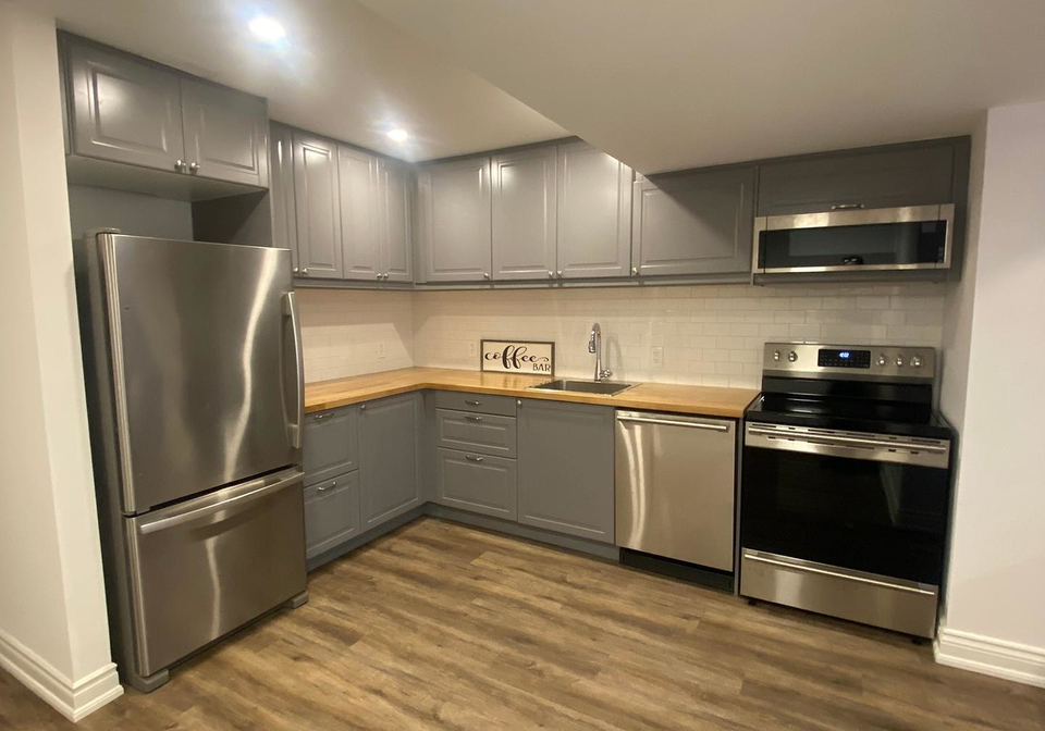 42-north-drive-scarborough-ontario-e12403941