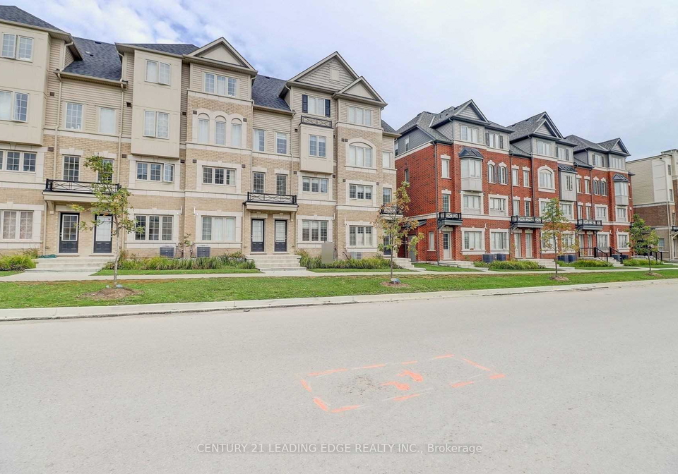 2446-rosedrop-path-oshawa-ontario-e12404510