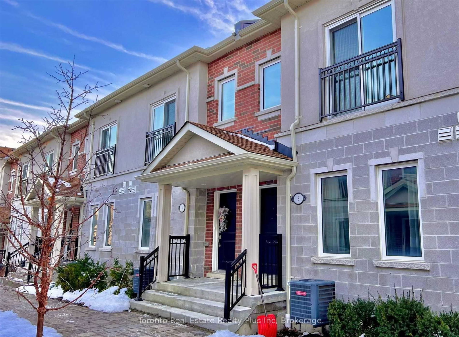 1060-st-hildas-way-whitby-ontario-e12404567