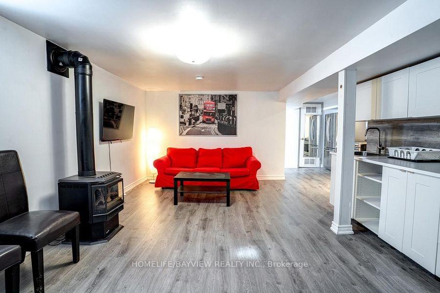 61-squires-avenue-east-york-ontario-e12405451