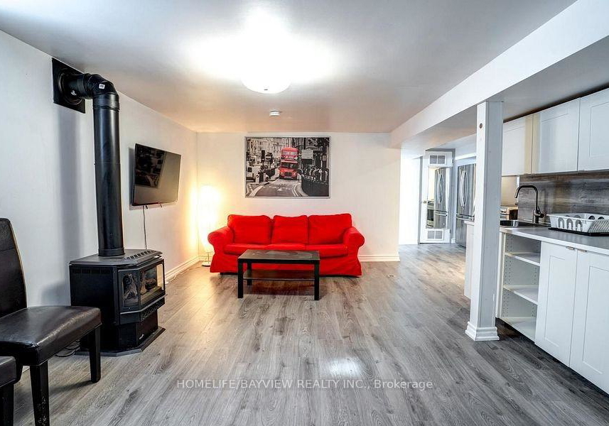 61-squires-avenue-east-york-ontario-e12405451