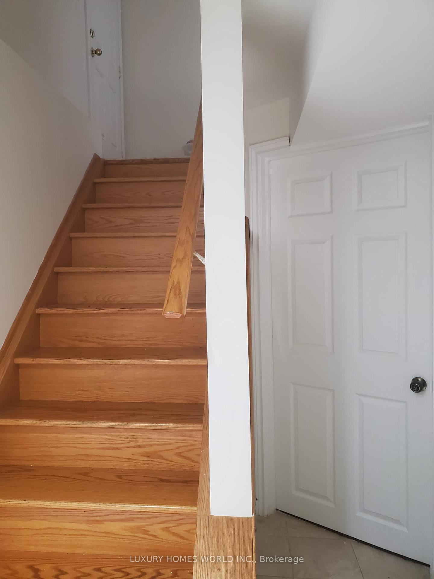 48-glacier-basement-crescent-scarborough-ontario-e12405493