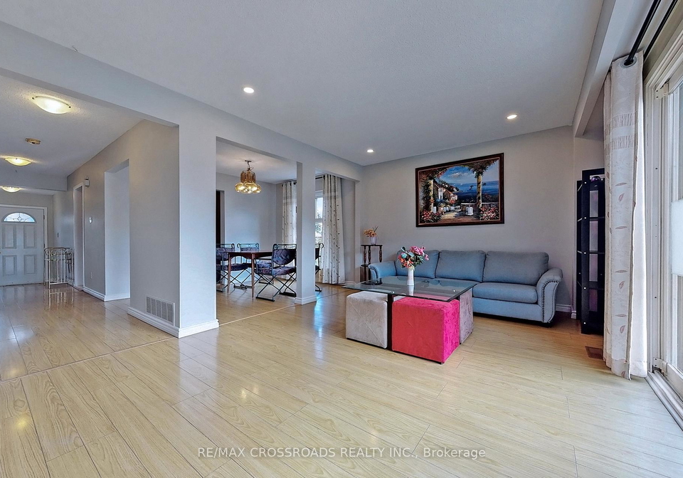79-dragoon-crescent-scarborough-ontario-e12405909