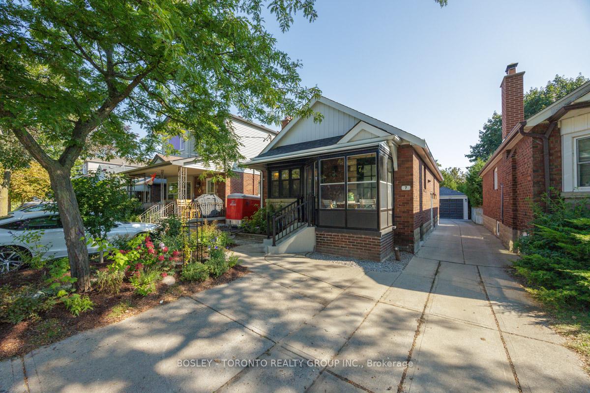 7-crestland-avenue-east-york-ontario-e12405918