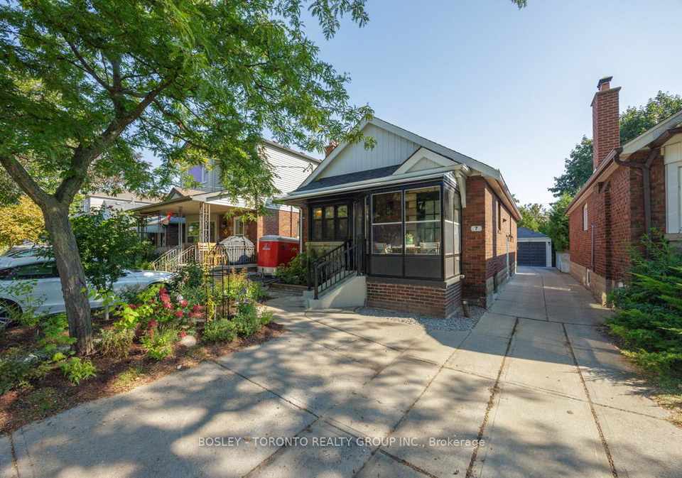7-crestland-avenue-east-york-ontario-e12405918