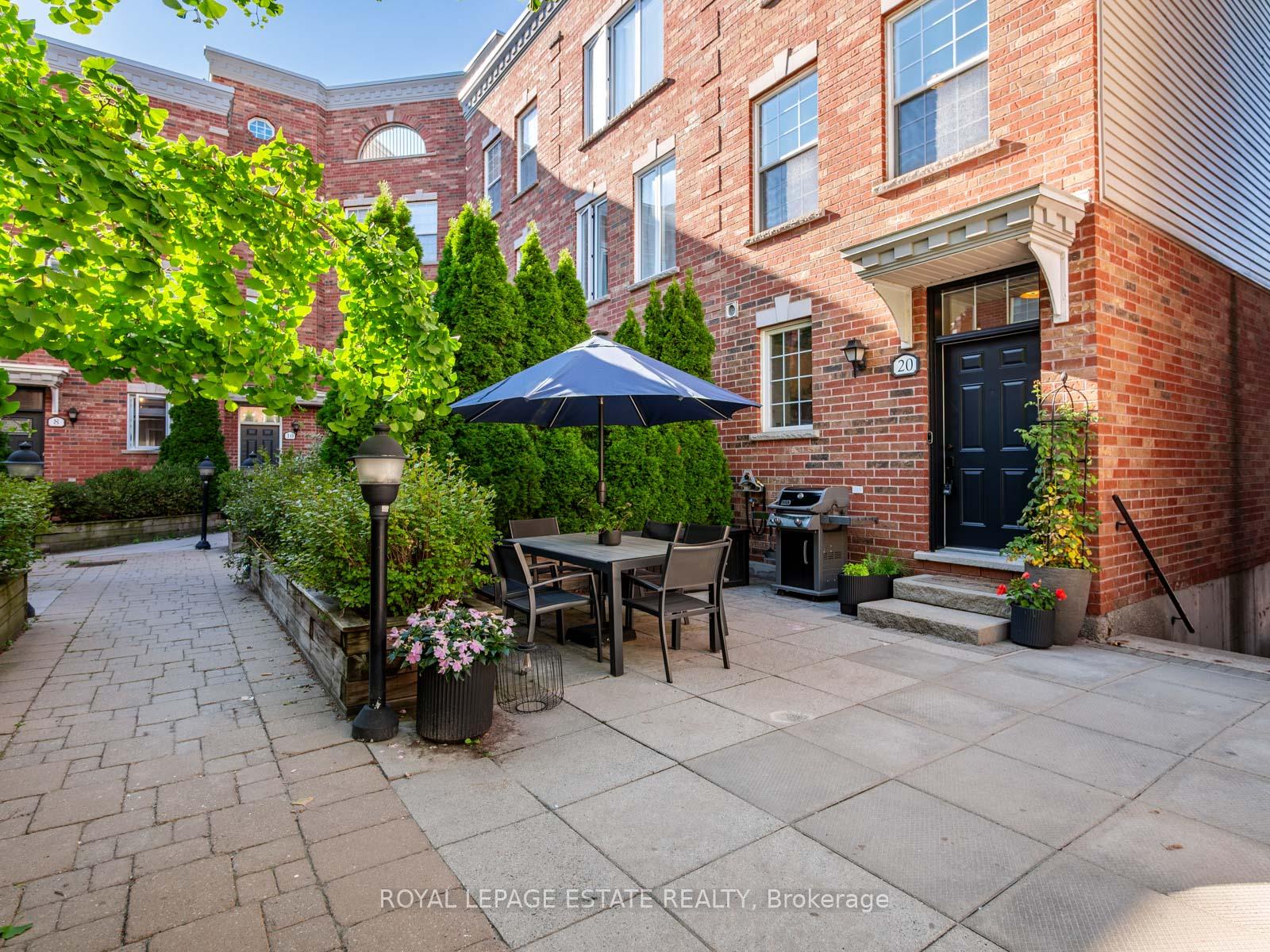 20-fairhead-mews-toronto-ontario-e12406167