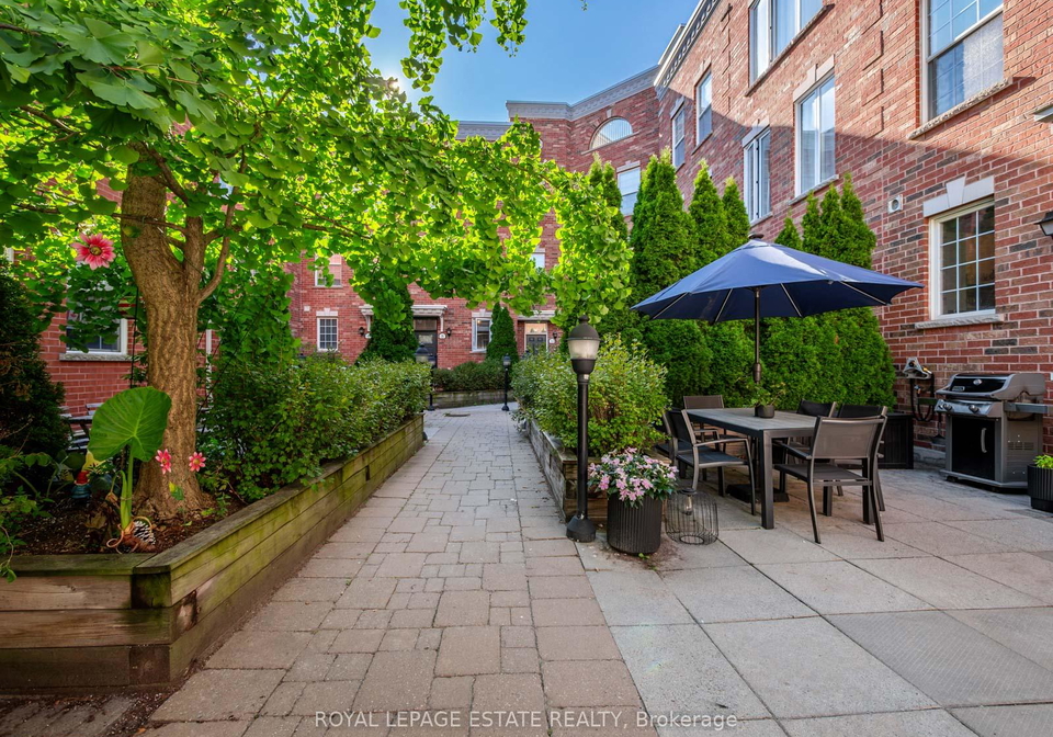 20-fairhead-mews-toronto-ontario-e12406167