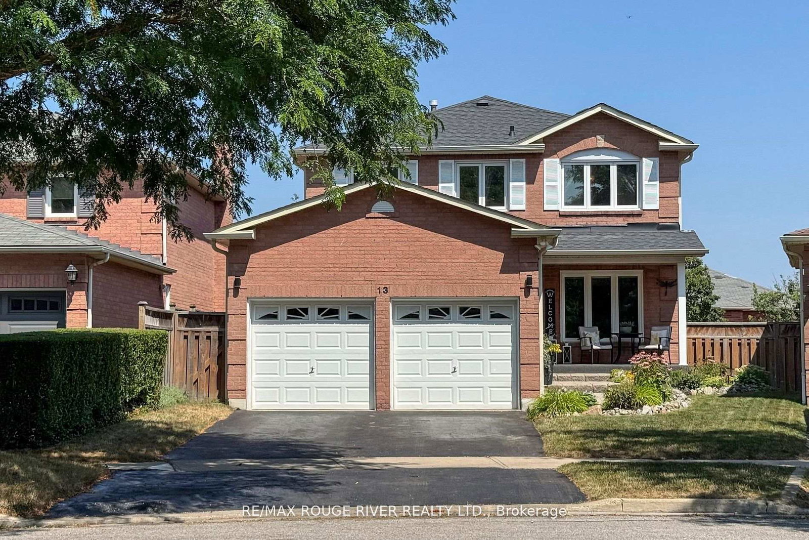 13-dagwell-crescent-ajax-ontario-e12406502