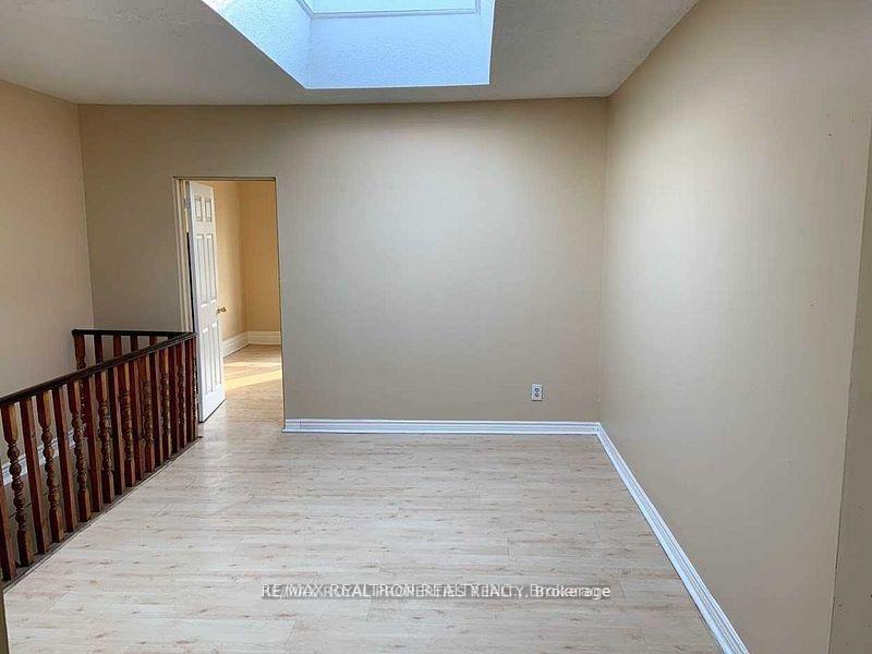 352-pape-avenue-toronto-ontario-e12406616