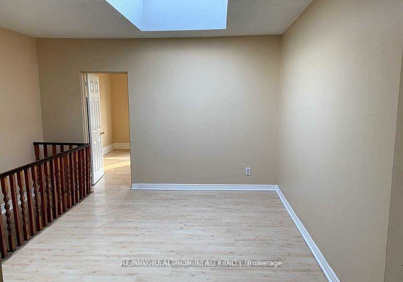 352-pape-avenue-toronto-ontario-e12406616