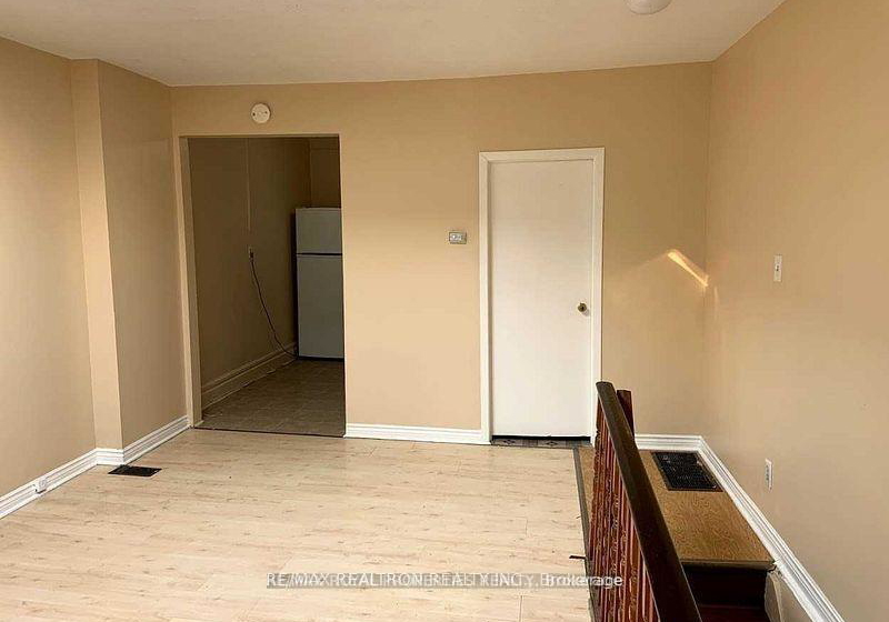 352-pape-avenue-toronto-ontario-e12406616