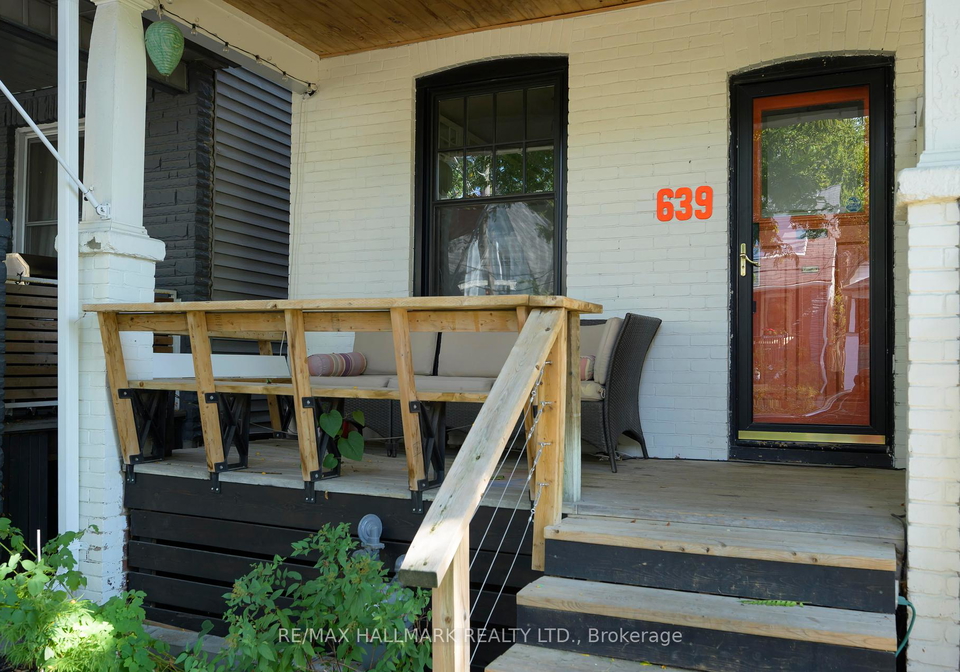 639-rhodes-avenue-toronto-ontario-e12406693