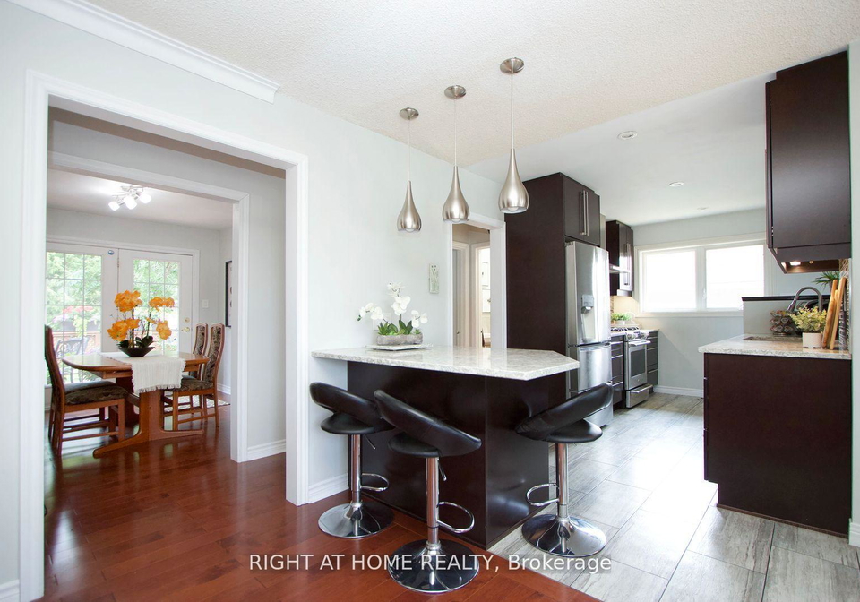 207-hallett-avenue-whitby-ontario-e12407148