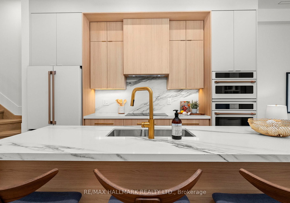 46a-pape-avenue-toronto-ontario-e12407305