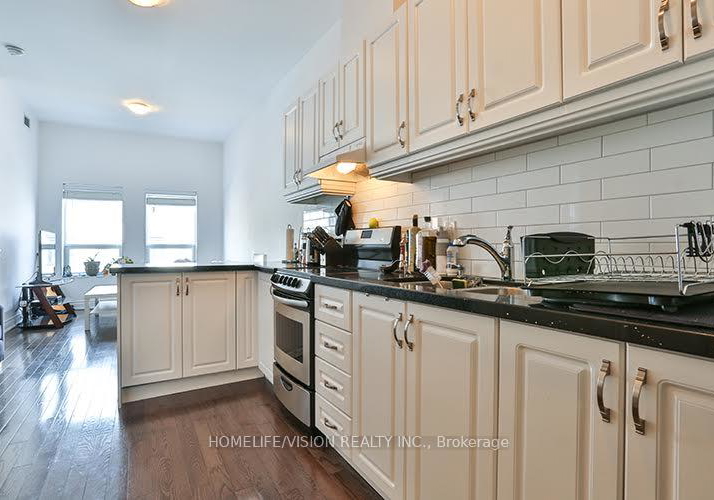 683-danforth-avenue-toronto-ontario-e12407839