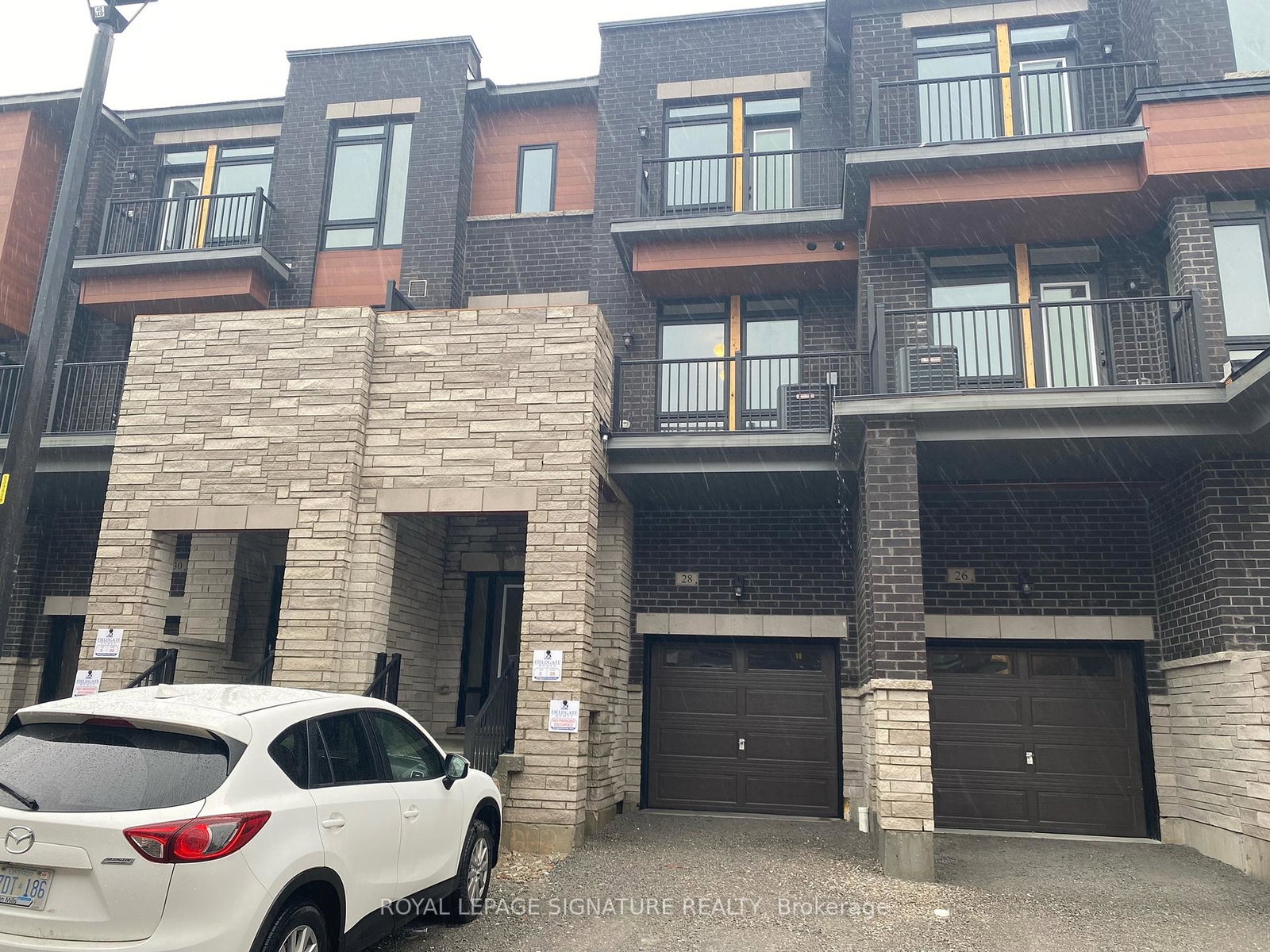 28-cunliffe-lane-ajax-ontario-e12408562
