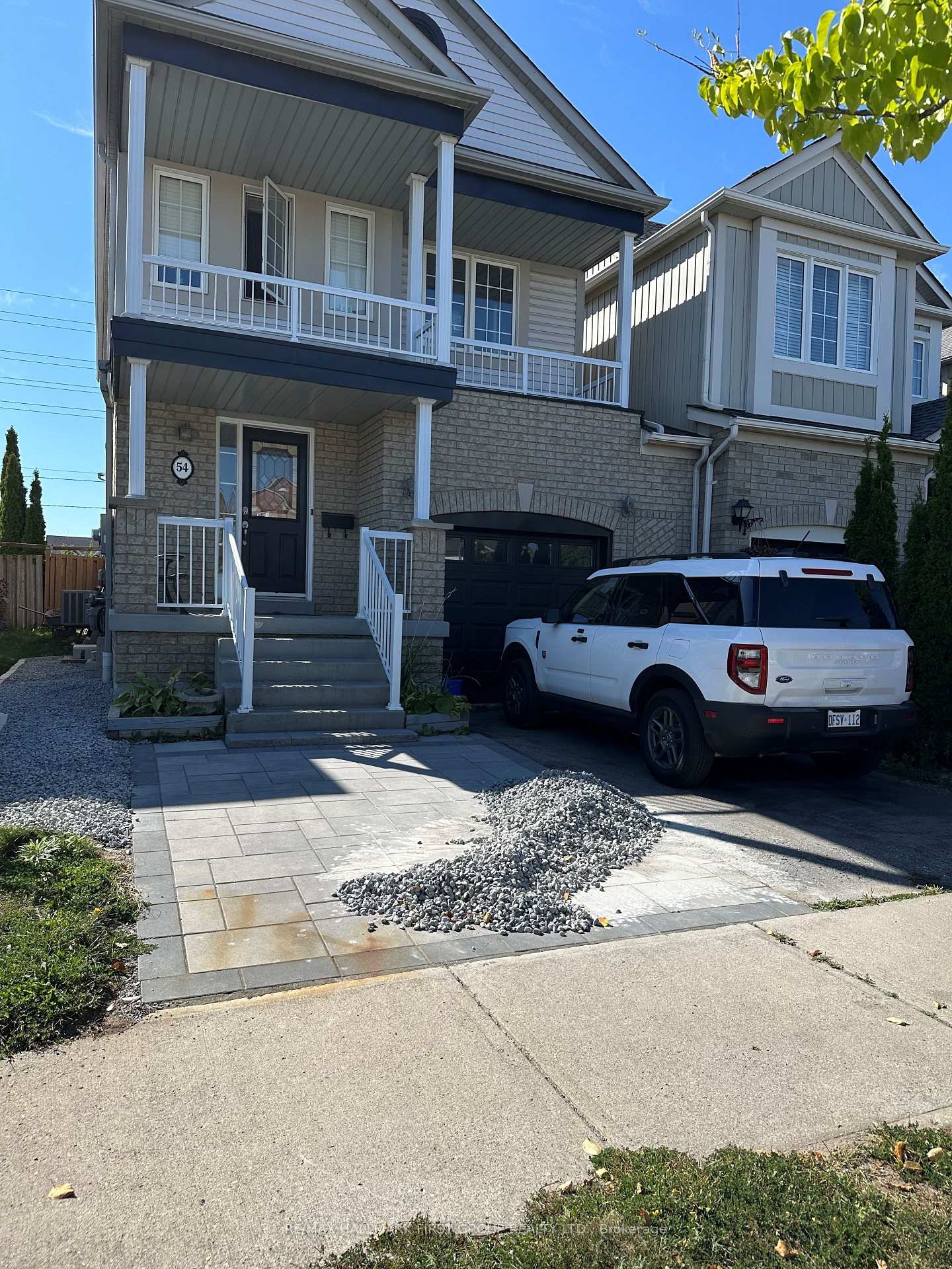 54-longueuil-place-whitby-ontario-e12409274