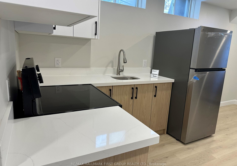 54-longueuil-place-whitby-ontario-e12409274
