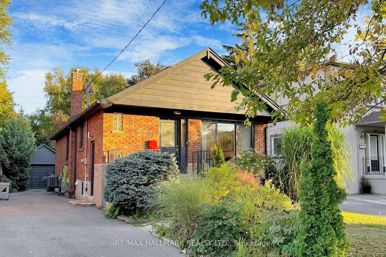 223-ferris-road-east-york-ontario-e12409365