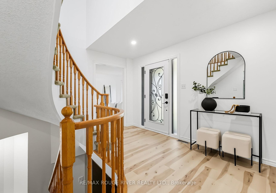 28-wyndfield-crescent-whitby-ontario-e12409503