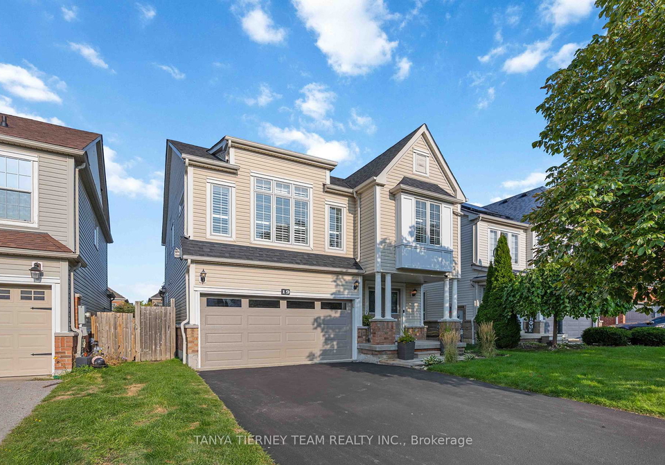 19-teardrop-crescent-whitby-ontario-e12409655