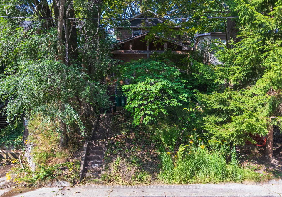122-neville-park-boulevard-toronto-ontario-e12409784