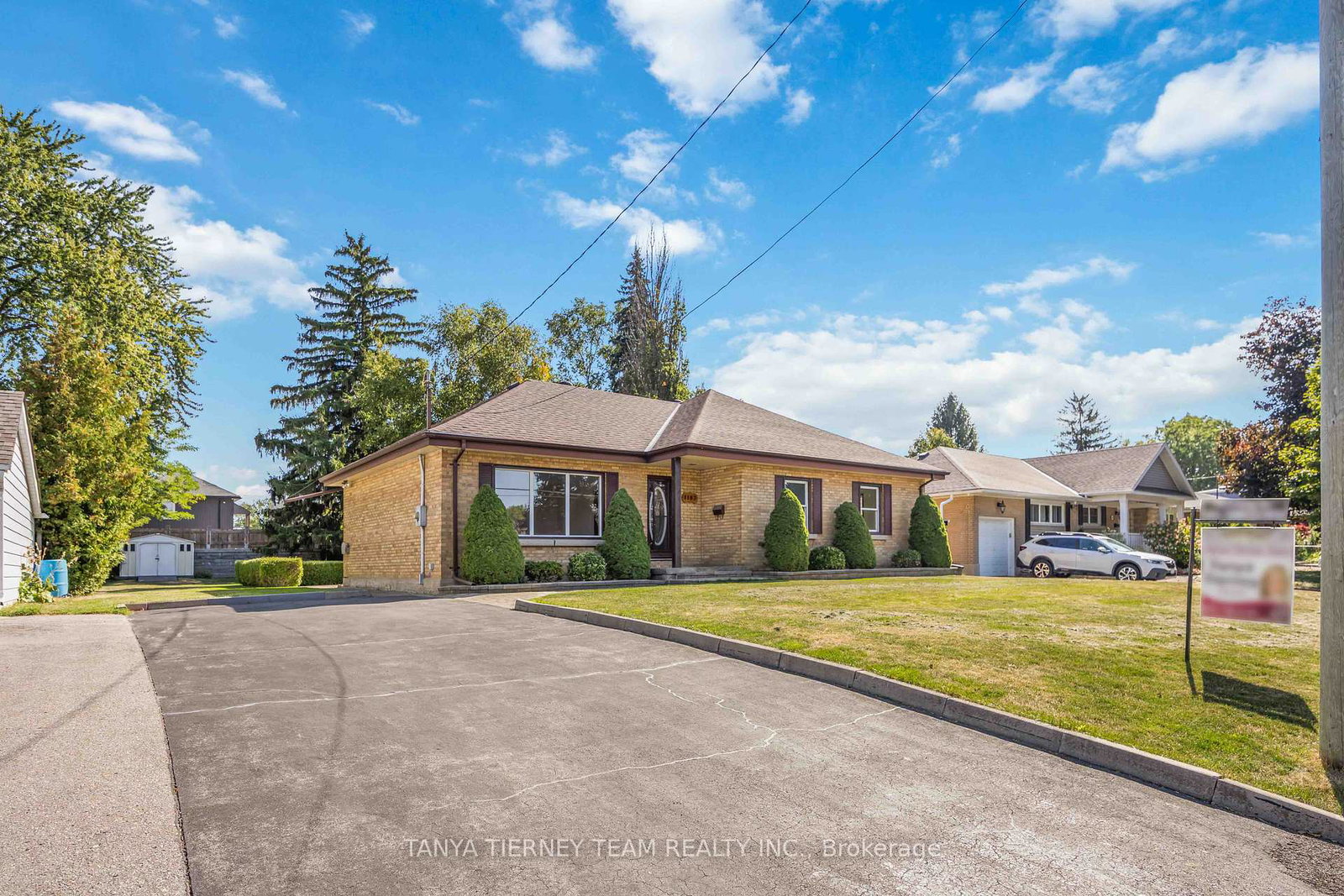 1107-byron-street-s-whitby-ontario-e12409846