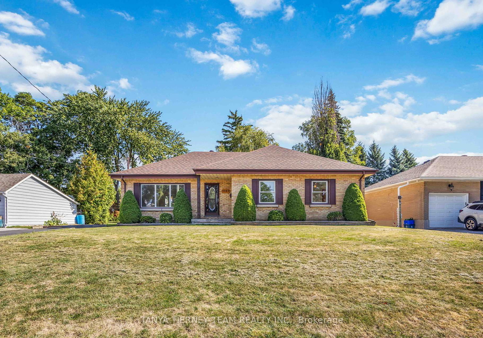 1107-byron-street-s-whitby-ontario-e12409846