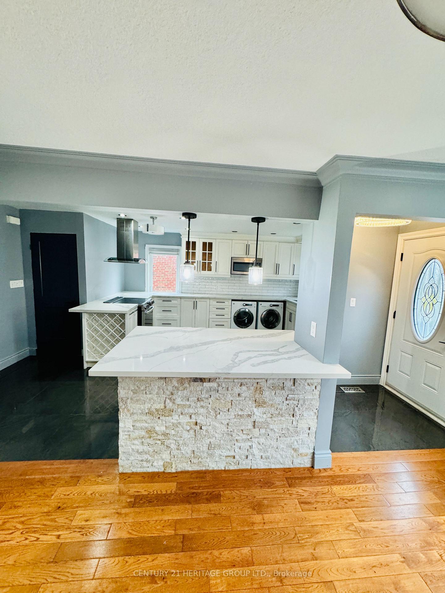 31-lilian-drive-e-scarborough-ontario-e12410549