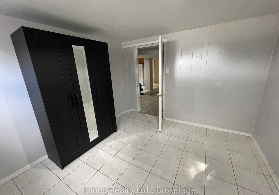 26-frolick-crescent-scarborough-ontario-e12410695