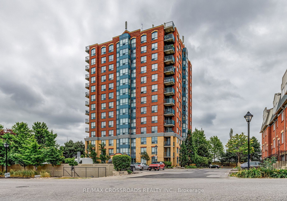 1625-parkway-pickering-ontario-e12410717
