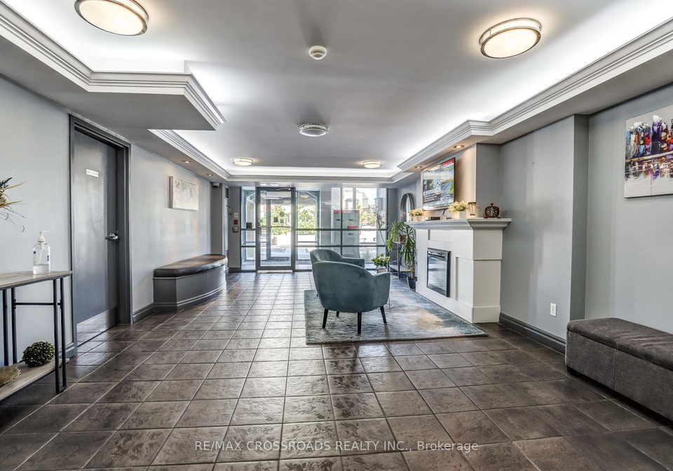 1625-parkway-pickering-ontario-e12410717