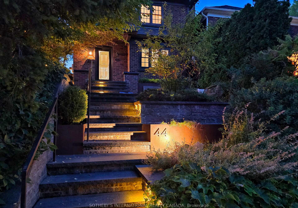 44-glen-stewart-avenue-toronto-ontario-e12410907