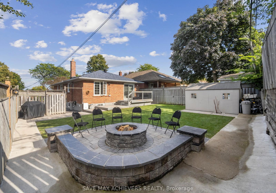 12-kollar-drive-scarborough-ontario-e12411210