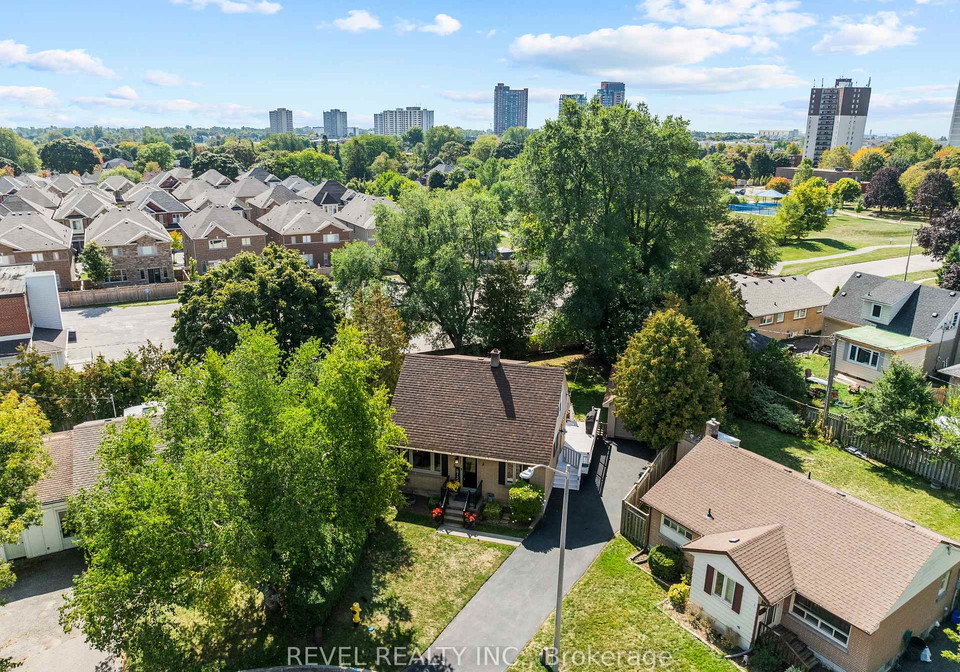 3-glenwood-terrace-ajax-ontario-e12411696
