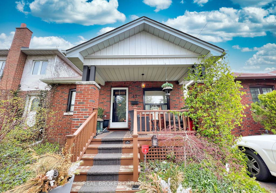 43-stanhope-avenue-east-york-ontario-e12411762