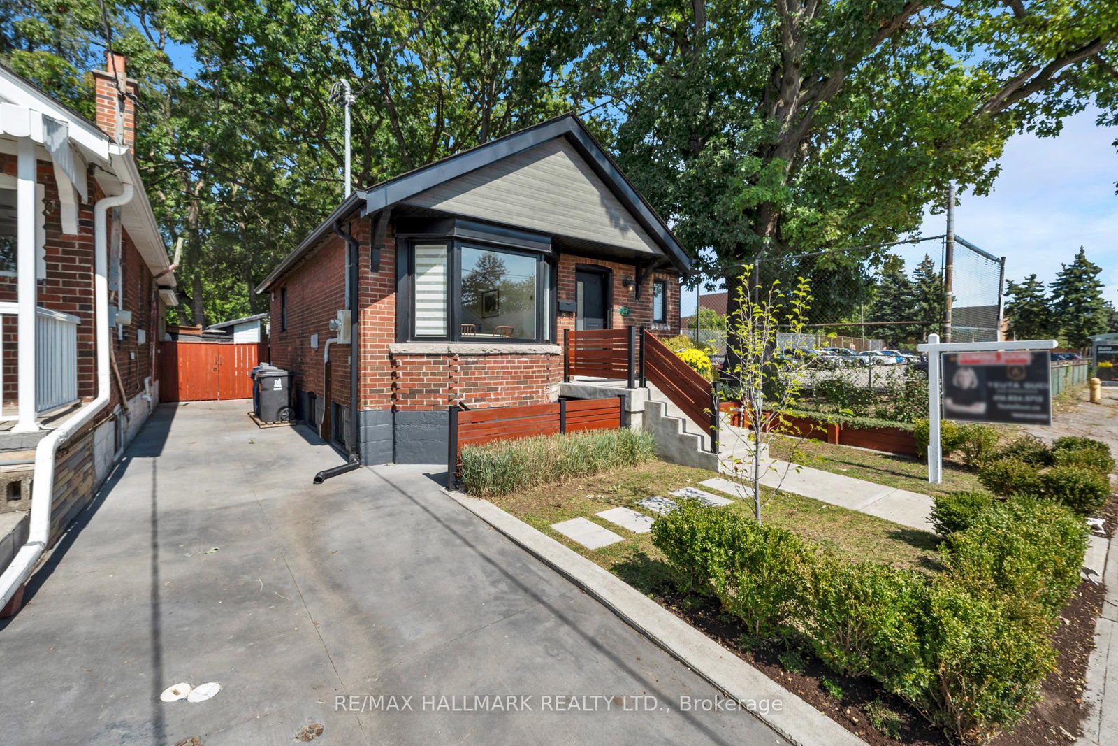 510-cosburn-avenue-east-york-ontario-e12412948