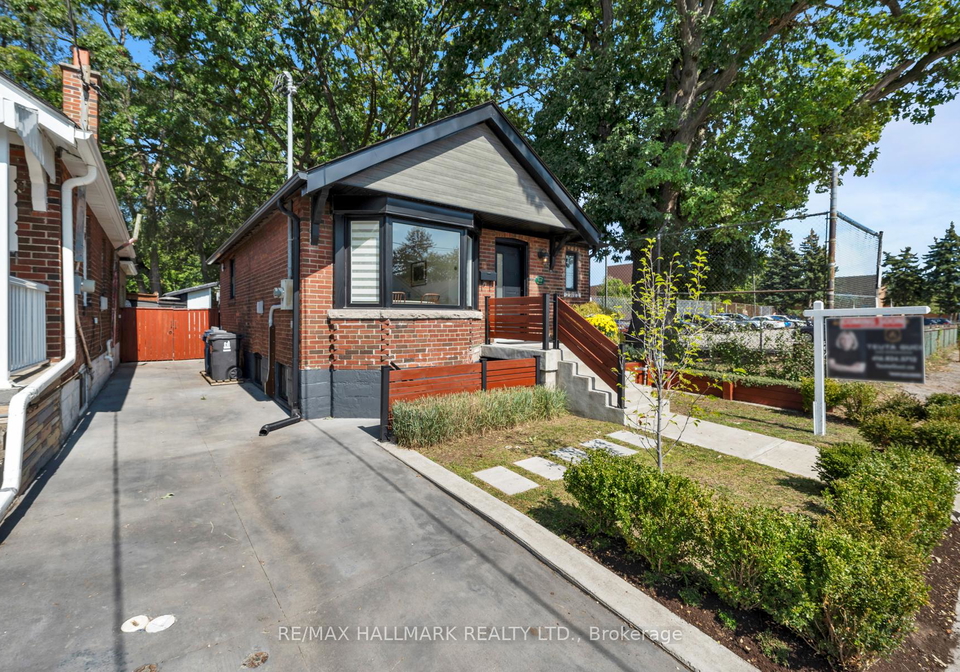 510-cosburn-avenue-east-york-ontario-e12412948