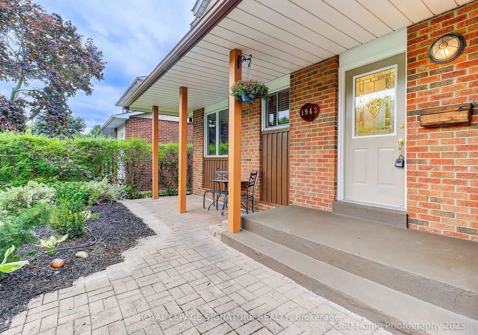 1943-faylee-crescent-pickering-ontario-e12412966