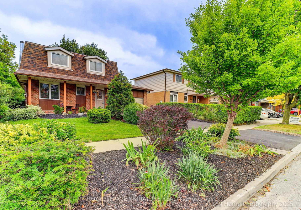 1943-faylee-crescent-pickering-ontario-e12412966